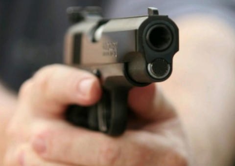 Estudante morta em tentativa de assalto protegeu o filho dos tiros