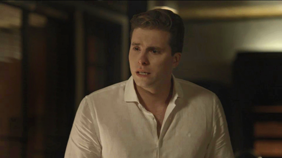 Clara revela a Patrick que vai se casar com Renato e advogado tem reação comovente