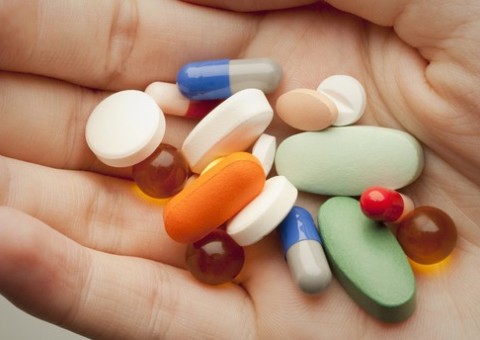 Em Manaus, polícia investiga se pai deu remédio para crianças dormirem