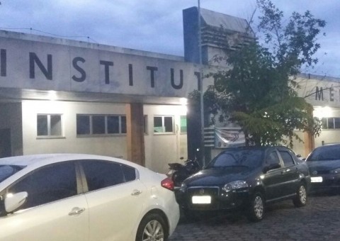Estudante morre e outros dois ficam feridos durante tiroteio em Manaus
