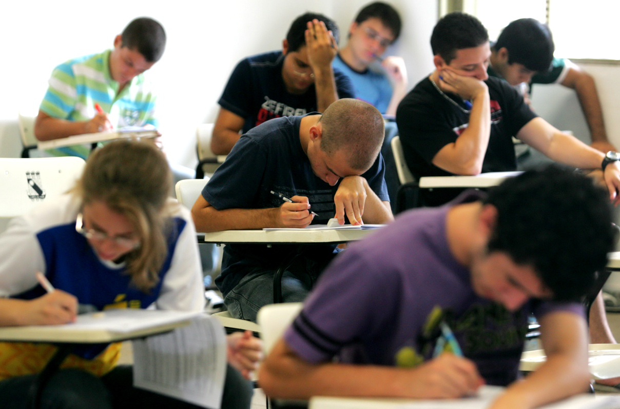 Processo seletivo com salário de R$ 1,1 mil é divulgado no Amazonas