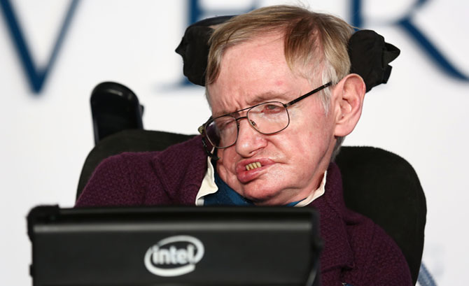 ELA: Como age a doença que acometia Stephen Hawking?