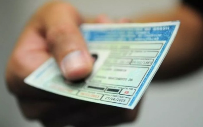 A partir de junho, motoristas terão que fazer curso e prova para renovar CNH