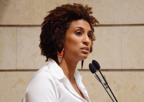 Polícia Civil investiga envolvimento de milícia na morte de vereadora