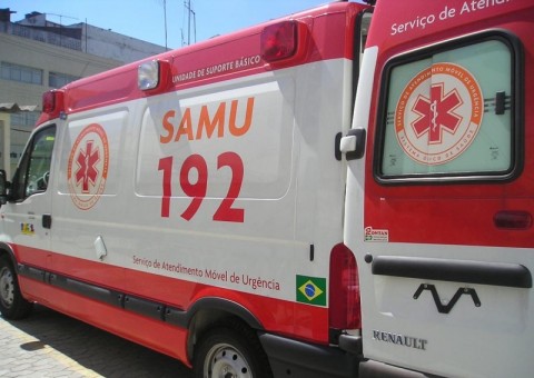 Trabalhador é esfaqueado no pescoço durante tentativa de assalto em Manaus