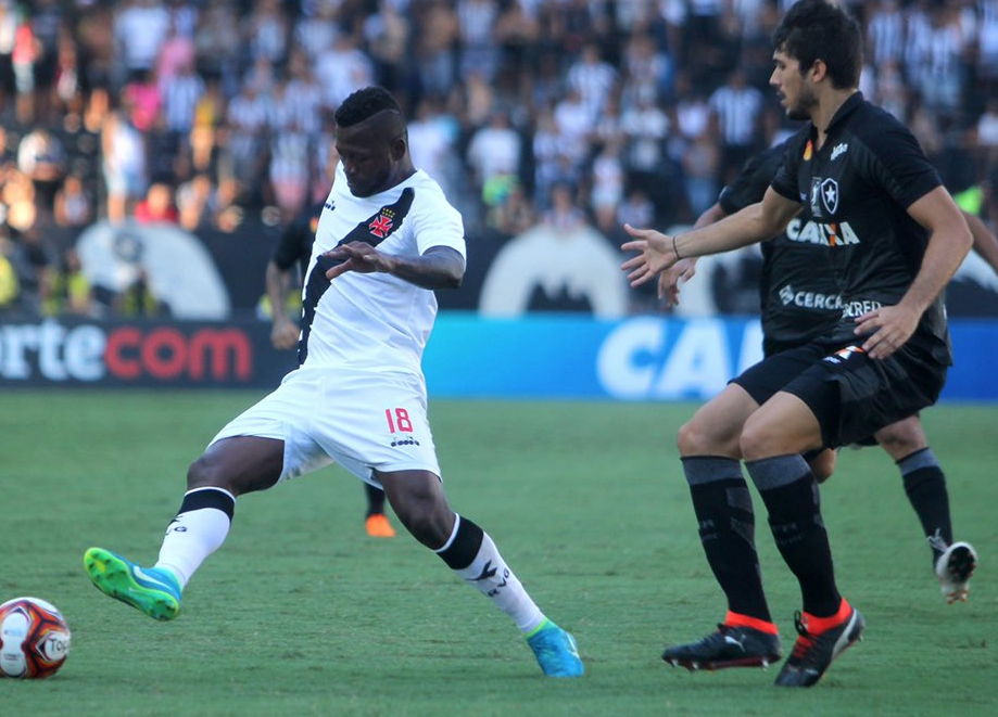 Vasco derrota o Botafogo em clássico marcado por lesões