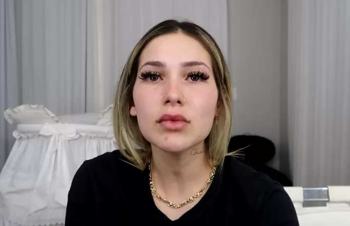 Virgínia Fonseca surge em vídeo chorando após pai ser intubado em UTI