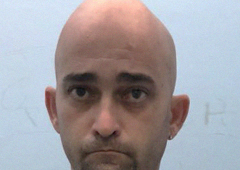 Motorista de caminhão é preso por receptação com carros roubados em Manaus