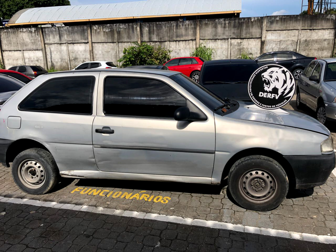 Motorista de caminhão é preso por receptação com carros roubados em Manaus
