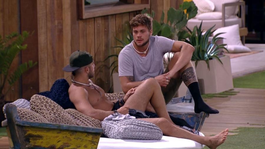 BBB18: Breno volta a criticar Tiago Leiffert após discurso de eliminação
