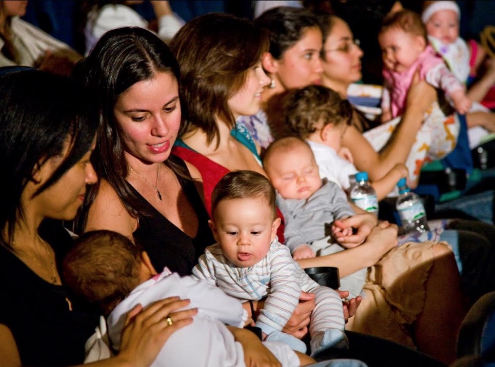 Pantera Negra é atração do CineMaterna deste sábado