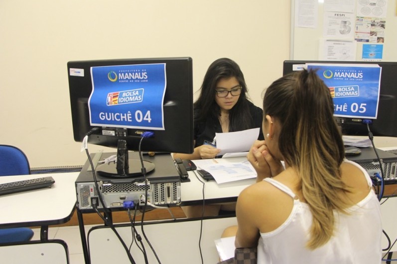 Com 13 mil vagas, inscrições para Bolsa Idiomas iniciam na próxima terça