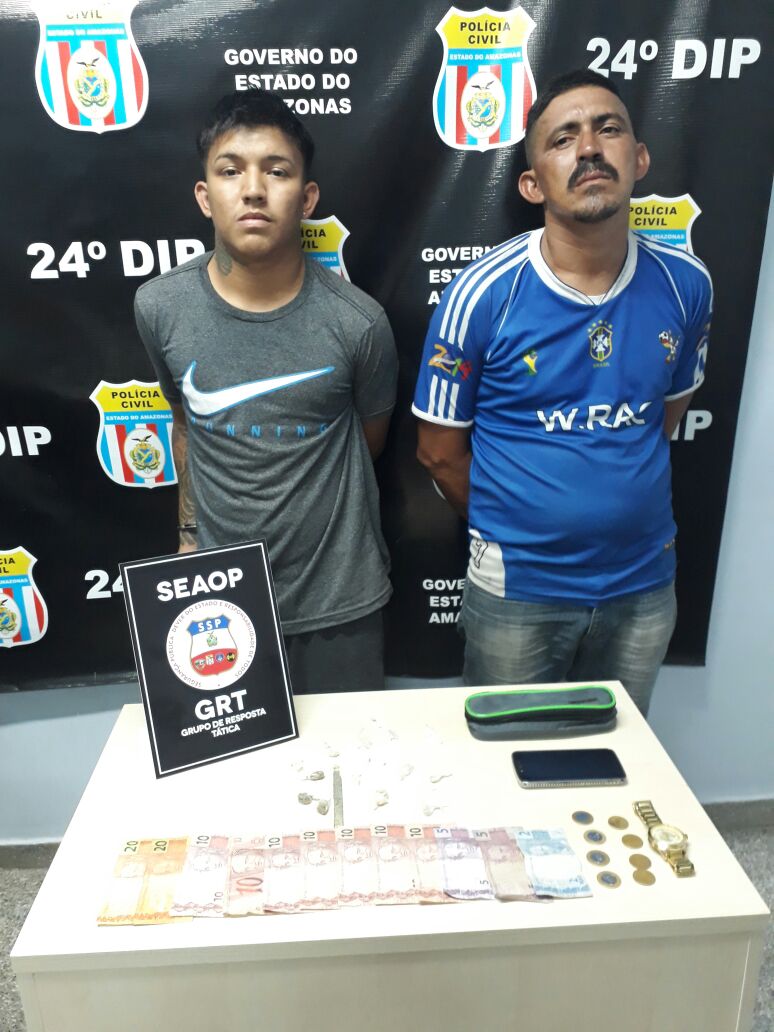 Dupla suspeita de vender drogas em lanchonete é presa em Manaus