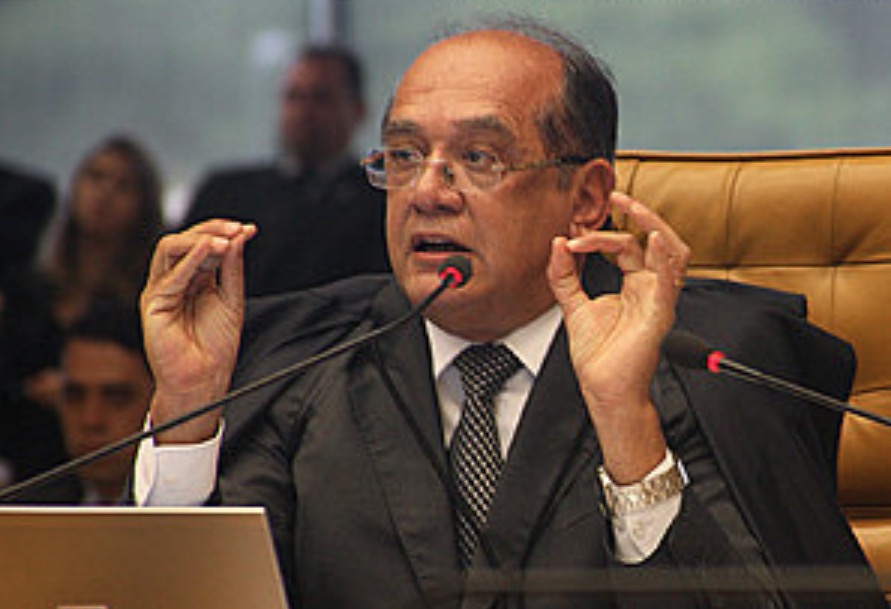  Gilmar Mendes diz que procuradores forçam delações com ameaças de estupro