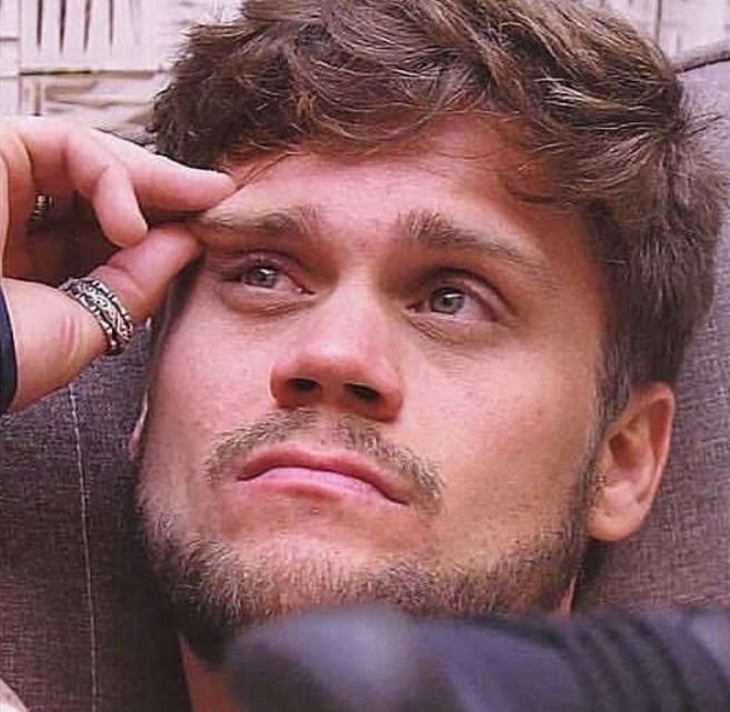 Assista o momento em que Breno é ameaçado de expulsão do BBB18