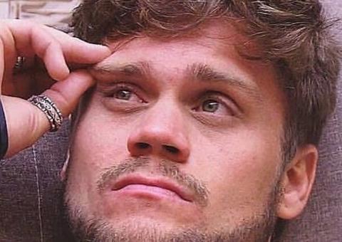 Assista o momento em que Breno é ameaçado de expulsão do BBB18