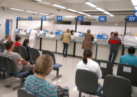 Boletos vencidos acima de R$ 800 já podem ser pagos em qualquer banco