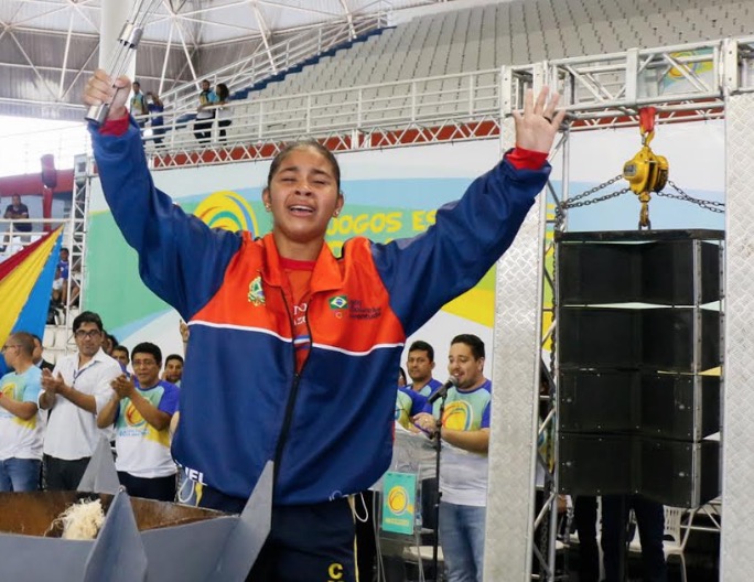 Destaque no futsal e na luta olímpica, aluna da rede pública receberá “Prêmio Brasil Olímpico”