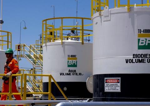 Petrobras aumenta preços do diesel e da gasolina nas refinarias