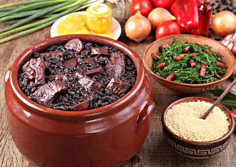 Feijoada de lançamento do Planeta Boi agita Vasco Vasques