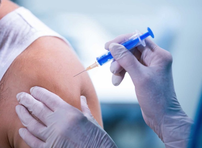 Shopping em Manaus recebe posto de vacinação contra o sarampo