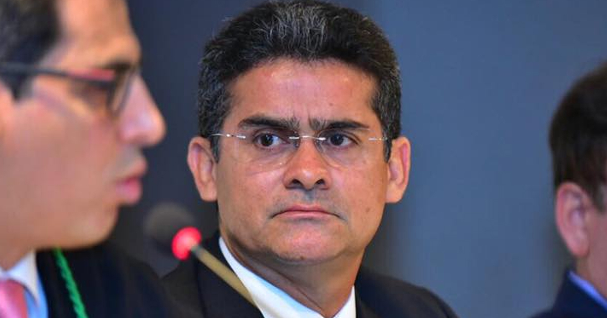 David Almeida falta a sessões e alega viagens mal explicadas a Brasília 