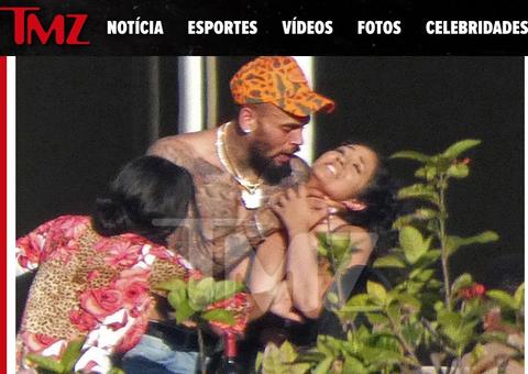 Chris Brown é flagrado enforcando mulher em foto chocante