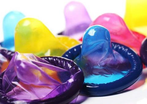  Especialista lista os erros mais comuns no uso da camisinha