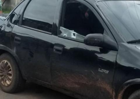 Cadeirante e motorista são assassinados a tiros dentro de carro no Amazonas