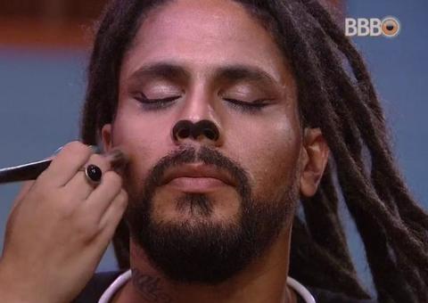 BBB18: Viegas se irrita com produção em festa e cria climão