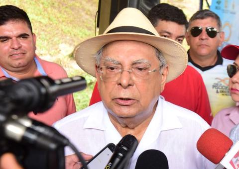 Governo afirma que concederá maior reajuste salarial da história para educação no Amazonas