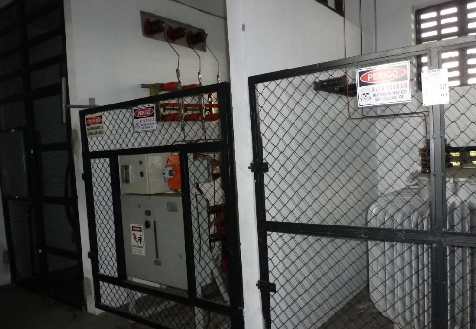 Ação flagra supermercado com 'gato' de energia na zona Leste de Manaus