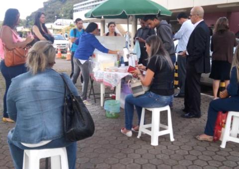 Projeto da Prefeitura propõe bolsa-auxílio a vendedores ambulantes em Manaus