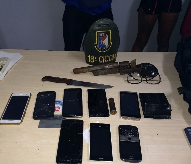 Ônibus coletivo é assaltado e dois são apreendidos em Manaus