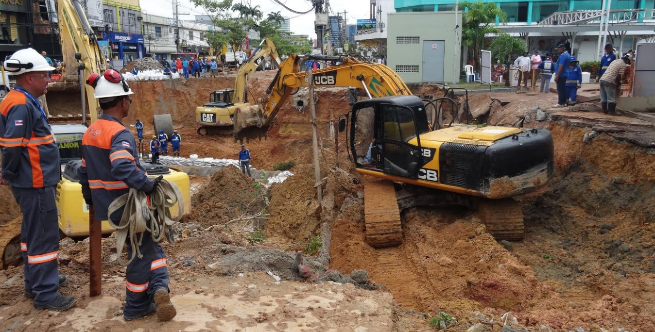 Arsam fiscaliza obras de recomposição de drenagem na avenida Djalma Batista