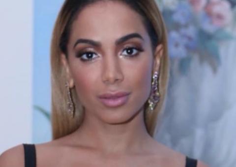   Anitta detona participante do BBB18 que falou mal dela