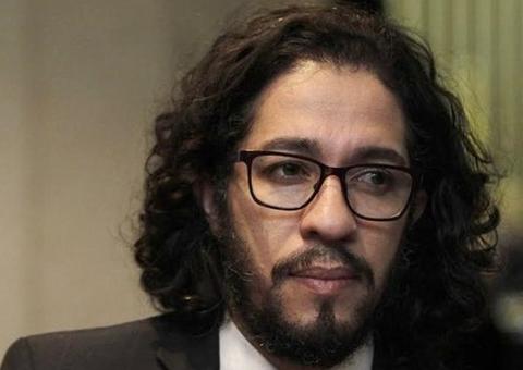 Jean Willys crítica general do exército em ‘chantagear’ e 'estimular caos social'