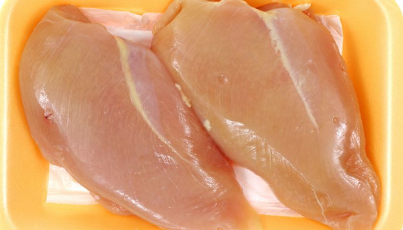 Se você souber o que é essa listra branca no peito de frango, nunca mais a comerá