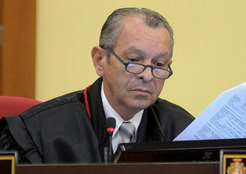 Ex-desembargador Rafael Romano presta depoimento em Manaus 