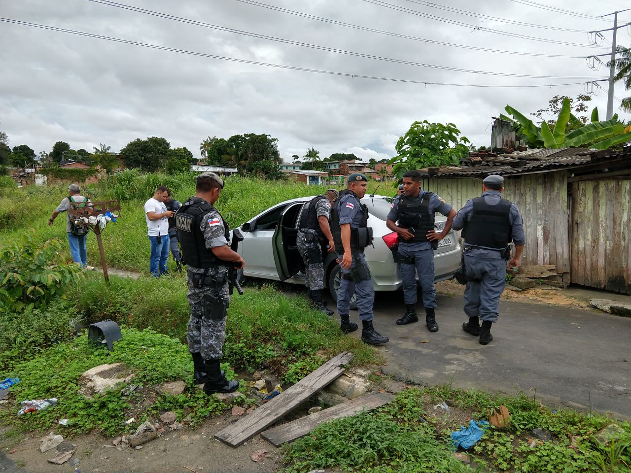 Tiroteio e perseguição assustam moradores do Mutirão em Manaus