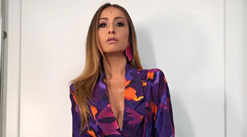 Sabrina Sato sofre acidente e fica afastada da TV