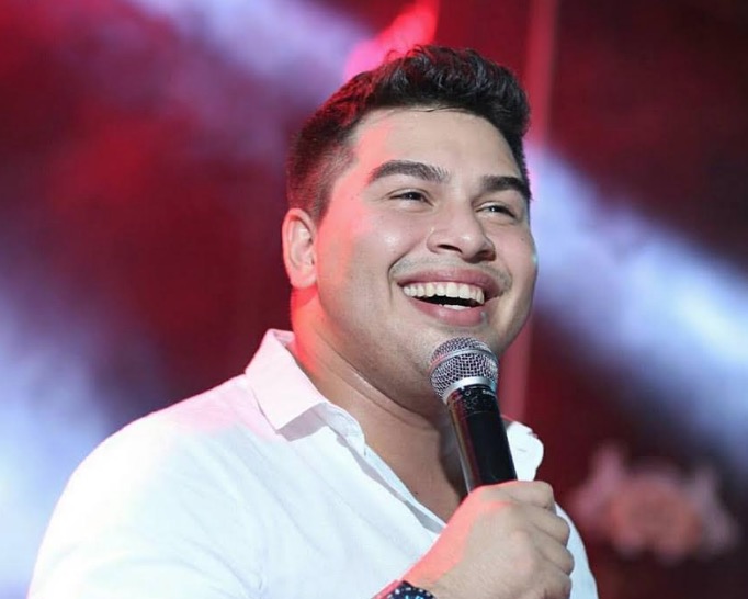 Balada Open Bar agita o Moai neste sábado