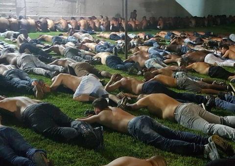 Polícia detém quase 150 suspeitos de atuar na milícia e apreende 12 fuzis no Rio