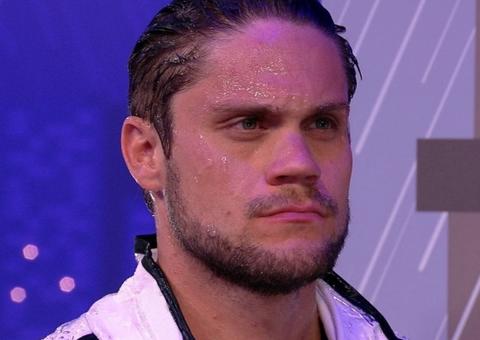 BBB18: Com sangue nos olhos, Breno garante a Paula que vai dar ‘troco’ em Kaysar