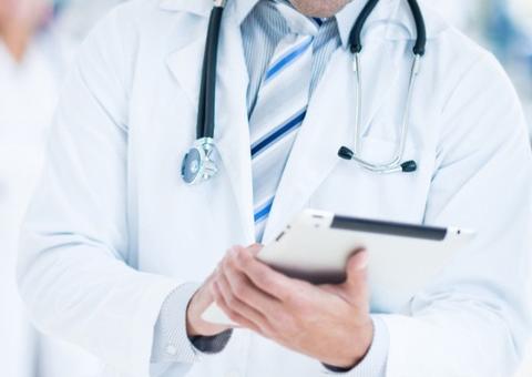 MPC pede suspensão imediata de médicos contratados sem registro no Amazonas