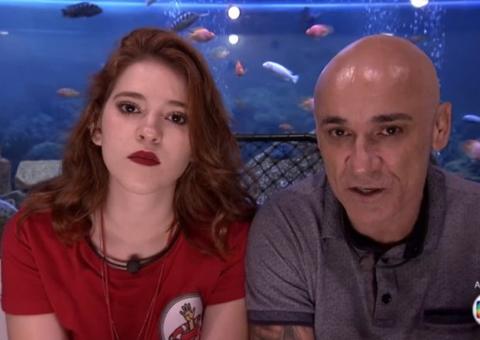 Ana Clara e Ayrton entram juntos no banheiro, BBB corta transmissão e choca internautas