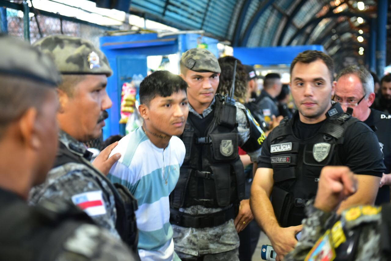 Foragido do Compaj é recapturado dentro de terminal de ônibus em Manaus