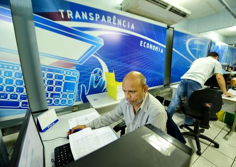 Em seis meses, CGL-AM tem economia de R$ 41 milhões com licitações