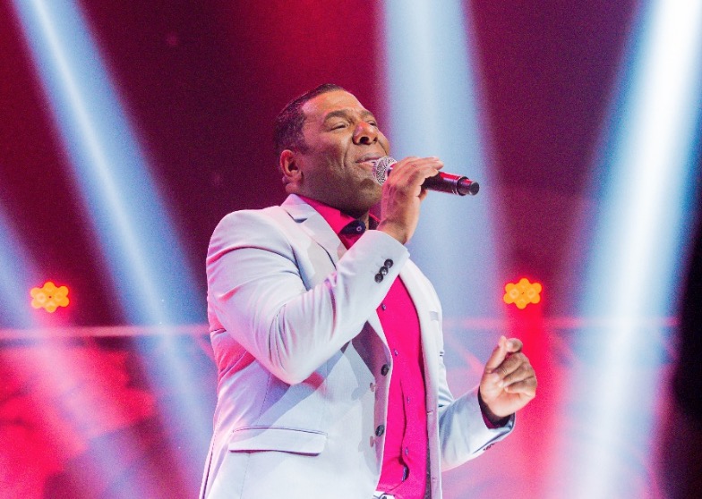 Netinho de Paula e Uendel Pinheiro apresentam especial pagode anos 90 em Manaus