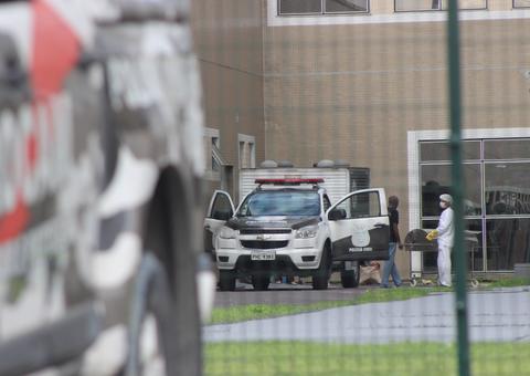 Bandido que fugiu após assalto a micro-ônibus morre em outro tiroteio em Manaus